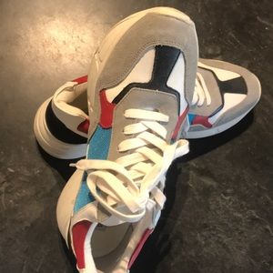 Steve Madden Sneaker